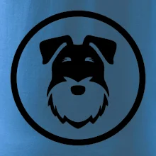 Knírač v kolečku na prsu