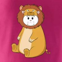 Kočka v převleku lva