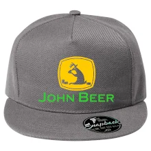 John Beer jelen s pivem