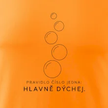 Hlavně dýchej pět stoupajících potápěčských bublin