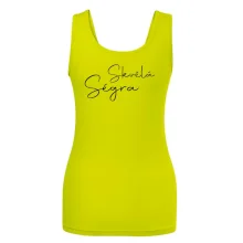 Skvělá ségra - nápis na zádech