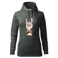 Rocková ruka s náramkem