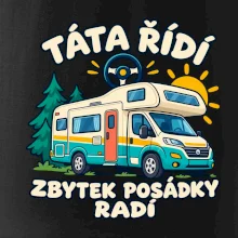 Táta řídí zbytek posádky radí rodinný karavan