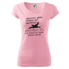 Chtěla jsem být pilotkou stíhačku mám doma