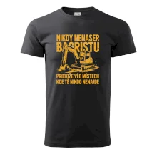 Oranžový bagr Nikdy Nenaser bagristu