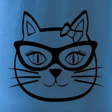 Kočičí holka s brýlemi