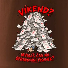 Víkend učitele pod hromadou písemek k opravě