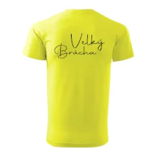 Velký brácha - nápis na zádech