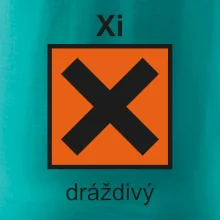 Xi Dráždivý - Výstražná tabulka na tričku Xi Dráždivý - Výstražná tabulka na tričku