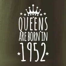 Queens are born in 1952