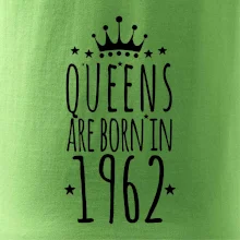 Queens are born in 1962
