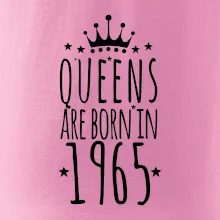 Queens are born in 1965