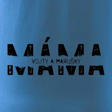 Černý nápis máma a jména dětí