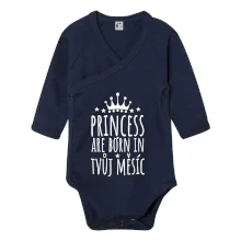 Princesses are born in (vlastní nápis měsíc narození)