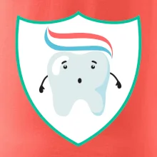 Zoubek na prsu - zubní pasta