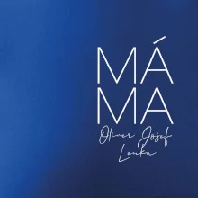 Nápis máma  na prsu se jmény dětí