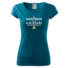 Nedotýkejte se ani elektrikářů na zem spadlých