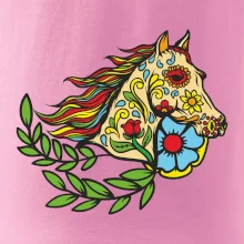 Kůň barevný s listy