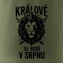 Lev a meče králové se rodí v srpnu