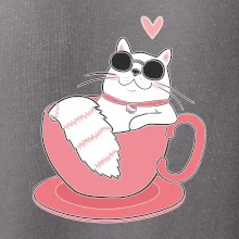 Hustá kočka v hrníčku