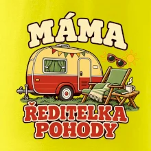 Máma ředitelka pohody rodinné kempování s karavanem