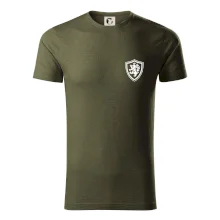 Český lev erb na prsu a na zádech