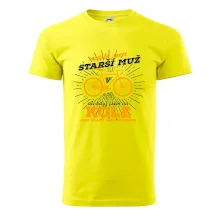 Starší muž - cyklista silniční kolo