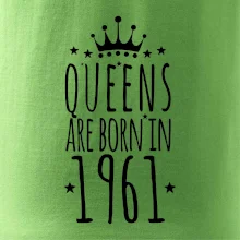 Queens are born in 1961