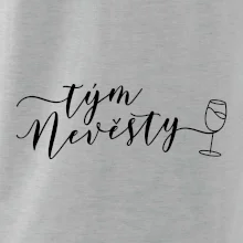 Tým nevěsty bílé víno