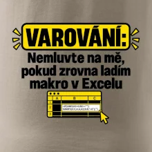 Varování nerušit při makru v excelu