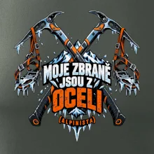 Alpinista se zbraněmi z oceli