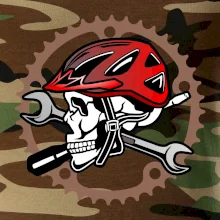 Lebka biker opravář