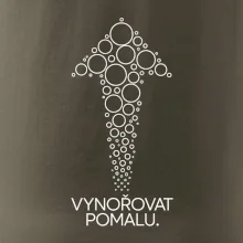 Vynořovat pomalu šipka vzhůru vytvořená z potápěčských bublinek