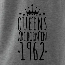 Queens are born in 1962