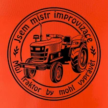 Mistr improvizace starý traktor