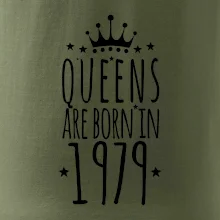Queens are born in 1979