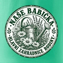 Naše babička hlavní zahradnice rodiny vintage konev