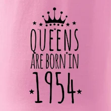 Queens are born in 1954