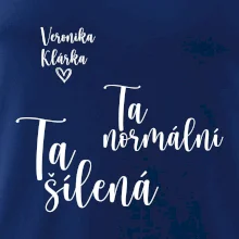 Párové mikiny Ta normální - Ta šílená (nápis na prsu a vaše jména na rukávu)