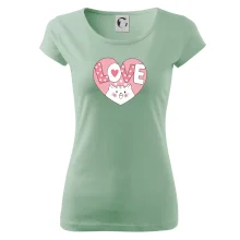 Kočka love - růžové srdce