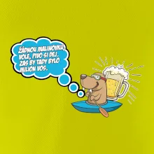 Žádnou malinovku, ale pivo