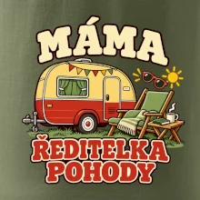 Máma ředitelka pohody rodinné kempování s karavanem