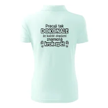 Pracuji dokonale krok zpět