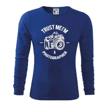 Trust me Photographer