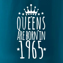 Queens are born in 1965