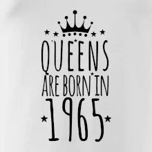 Queens are born in 1965