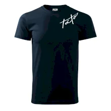 Psí táta se jmény na rukávu