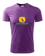 John Beer jelen s pivem