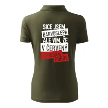 Sice jsem barvoslepá, ale vím, že v červené vypadám dobře