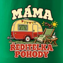 Máma ředitelka pohody rodinné kempování s karavanem